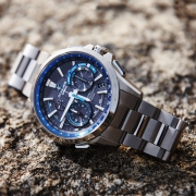 卡西欧（CASIO） OCW-G1000-1AJF 太阳能6局电波男表 三眼设计 防水深度100米