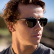 Oakley 欧克利 Latch SQ 时尚太阳镜 $44.99