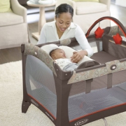 葛莱（GRACO）  Pack 'N Play 游戏床