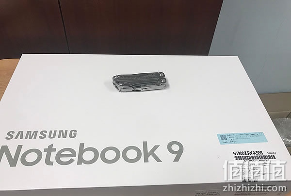 三星NOTEBOOK9开箱