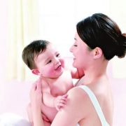 如何停止母乳喂养，宝宝断奶3步骤
