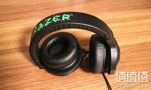 雷蛇 Razer 北海巨妖7.1幻彩版游戏耳机开箱