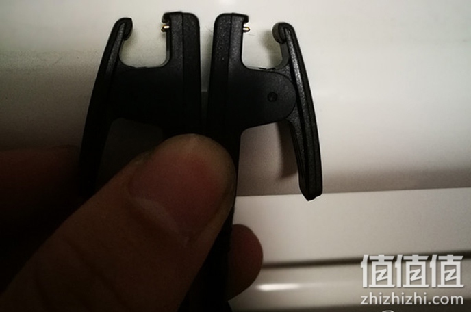  garmin forerunner 35，佳明智能运动表怎么样？GARMIN 佳明 Forerunner 35 智能运动表