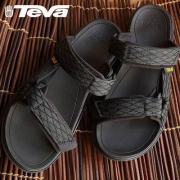 Teva Terra-Float男士水陆两用凉鞋 $38