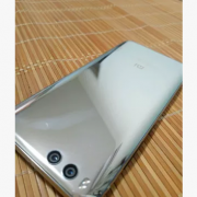 惊呆了#小米手机 6 亮银探索版 惊现咸鱼市场