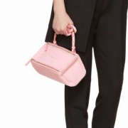 Givenchy 纪梵希 全线男女鞋服包4折起，意大利产 常青款女士Mini Pandora单肩包 $807