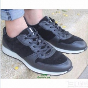 ECCO 爱步 女士真皮休闲运动鞋 $56
