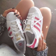 adidas Originals 阿迪达斯 Superstar 粉色金标 女士贝壳头休闲鞋
