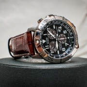 西铁城（CITIZEN） BL5250-02L 男款光动能计时腕表 防水200m