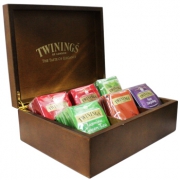 川宁（TWININGS） 英伦茶韵木质礼盒180g （大吉岭、锡兰、早餐红茶、茉莉花茶、花草茶5口味）
