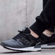 Saucony 索康尼 Grid SD 中性复古跑鞋