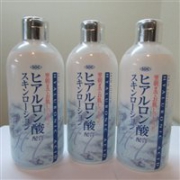 超高保湿力: SOC 玻尿酸极润大容量保湿化妆水无酒精 500ml