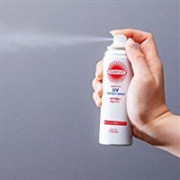 17日本高丝Suncut Suncut低刺激防晒喷雾SPF50+ PA++++  50g   温和型