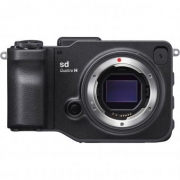 适马（SIGMA）    sd Quattro H APS-H画幅 无反相机机身 Foveon X3传感器黑科技