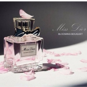大瓶装好价，Dior 迪奥 迪奥小姐花漾淡香氛 100ml