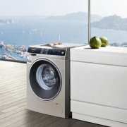 西门子（SIEMENS）  WM14U6690W 9公斤 滚筒洗衣机 全屏触摸 3D正负洗 免熨烫 特渍洗