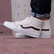 VANS 万斯 经典款SK8-Hi真皮板鞋 £26.91