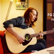 YAMAHA 雅马哈 FG800MS/WC民谣吉他 带原装琴箱