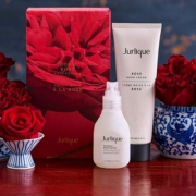 价值£51，JURLIQUE 茱莉蔻 玫瑰护理两件套（玫瑰护手霜125ml+玫瑰衡肤花卉水50ml）£29.26 凑单免费直邮