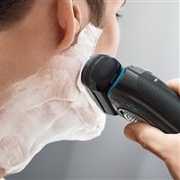 一降再降！胡歌代言！BRAUN 博朗 9系列 9242s 电动剃须刀