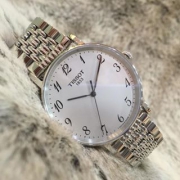 天梭（TISSOT）  T-Classic Everytime系列 T1094101103200 中性款时装腕表