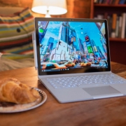 微软（Microsoft）  Surface Book 13.5英寸 笔记本平板二合一 （Intel i7 16G内存 512G存储 独立显卡 增强版）