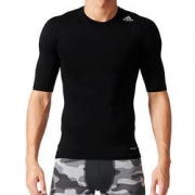 adidas 阿迪达斯 Techfit Base 男士短袖紧身上衣