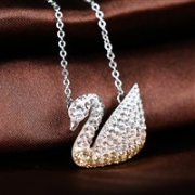当家款：SWAROVSKI 施华洛世奇 天鹅经典系列 渐变大天鹅