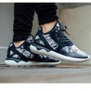 Adidas Originals 阿迪达斯Tubular 经典款男士跑鞋