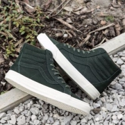 VANS 万斯 经典款SK8-Hi真皮板鞋 £34.2