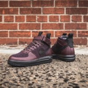 Nike 耐克 Lunar Force 1 Flyknit 月球引力高帮运动鞋 酒红色