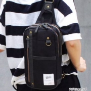 日本潮流街包，anello AU-A0213 男士单肩斜背包 2色 Prime会员免费直邮