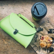 仅限1天！THE CAMBRIDGE SATCHEL 全线额外8折，女士MINI POPPY小号真皮单肩手提包 多色 新低£52.8 免费直邮
