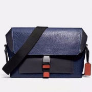 国内￥4950，CAOCH 蔻驰 MANHATTAN男士真皮骑行包 $167.88（$197.5 额外85折）