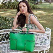 17年海报款，Tory Burch 托里·伯奇 BLOCK-T真皮托特包 4色 $230.3（$329 额外7折）