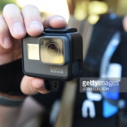 GoPro   HERO 5 Black 运动相机+充电电池+雷克沙32GB高速卡 高性价比套装