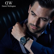 丹尼尔惠灵顿（Daniel Wellington）  DW00100127 石英男士手表 40mm