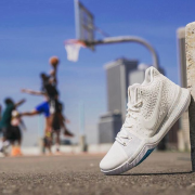 耐克（NIKE）  KYRIE 3 男子篮球鞋