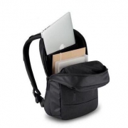 Incase City Macbook Pro 双肩电脑包 15寸