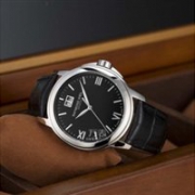 Raymond Weil 雷蒙威 Tradition传统系列 男士时装腕表5576-ST-00207