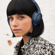 Bose     SoundTrue AE II 耳罩式耳机