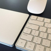 苹果（Apple）  Magic Trackpad 2 MJ2R2CH/A 无线触控板