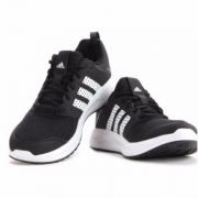 adidas 阿迪达斯 Madoru 11 m 男士跑步鞋