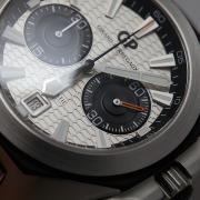 芝柏（Girard Perregaux）  Chrono Hawk系列 49970-11-133-11A 男士机械腕表