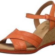 中亚prime会员！Clarks 其乐 Helio Latitude女士真皮坡跟凉鞋 到手约287元
