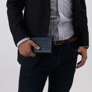 葆蝶家（BOTTEGA VENETA）  244688-V4651 男士真皮编织长款钱包 优质牛皮 质感上乘
