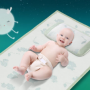 欧孕 新生婴儿小凉席+枕头 组合套装 120*65cm 39元包邮(59-20券)