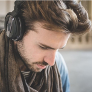 爱科技（AKG）  Pro Audio K167 TIESTO 头戴式DJ耳机 潮范设计 翻转监听