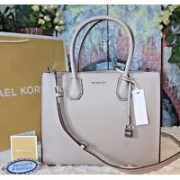 杨幂同款：MICHAEL KORS Mercer 系列杨幂同款托特包 大号