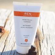纯净有机护肤，REN 果酸亮白焕彩洁面磨砂二合一乳150ml prime会员凑单免费直邮